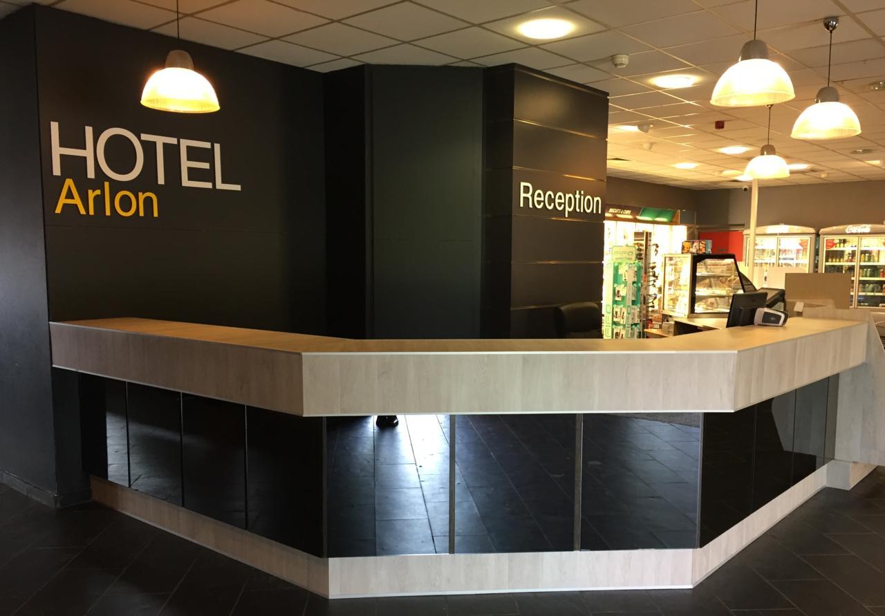 Hotel Αρλόν Εξωτερικό φωτογραφία